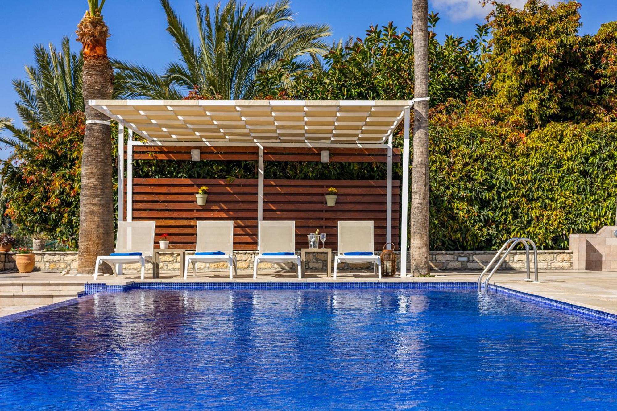 Chrysta Villa Agios Theodoros