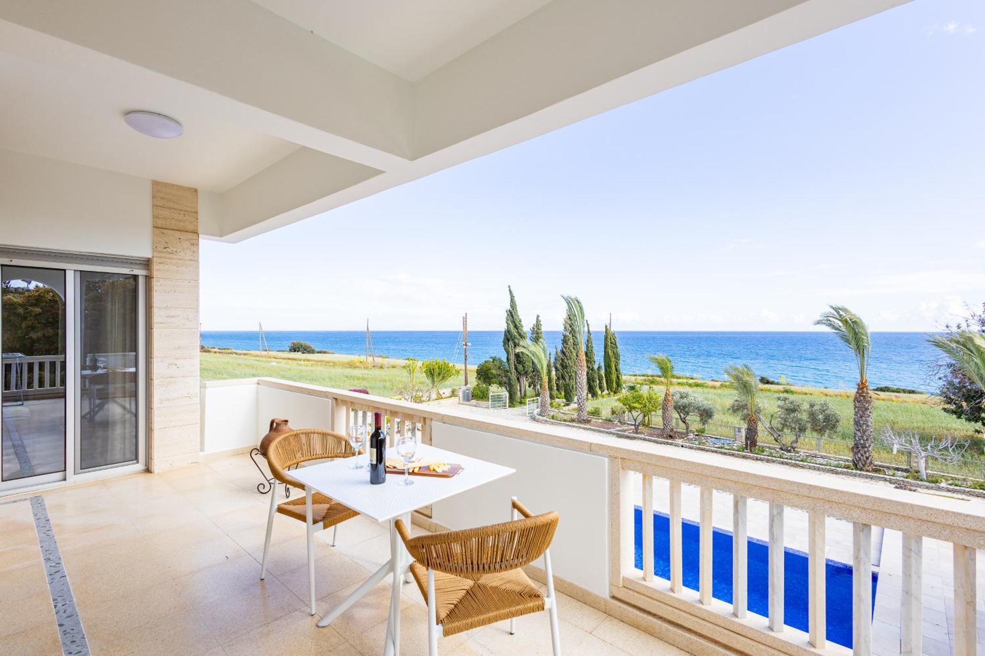 Chrysta Villa Agios Theodoros