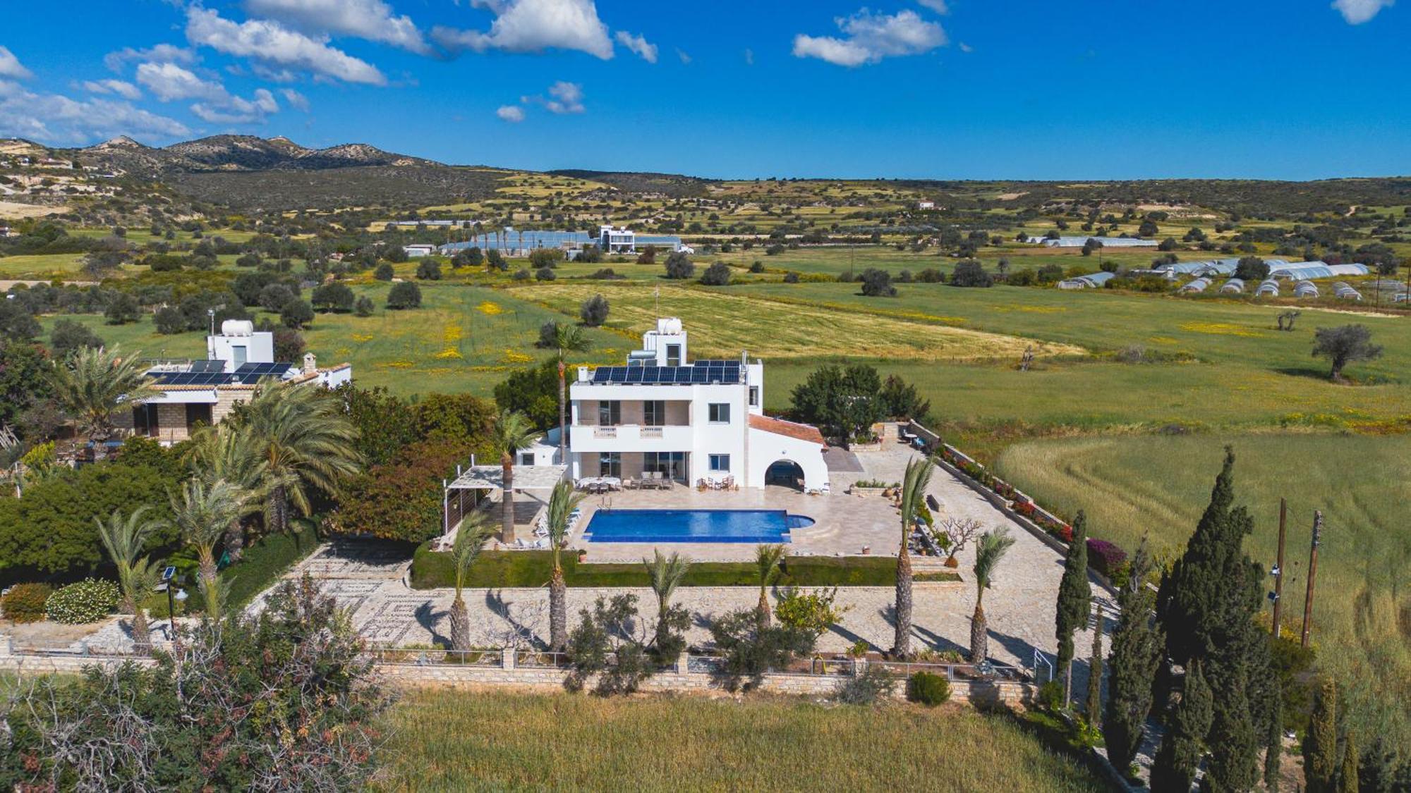 Chrysta Villa Agios Theodoros